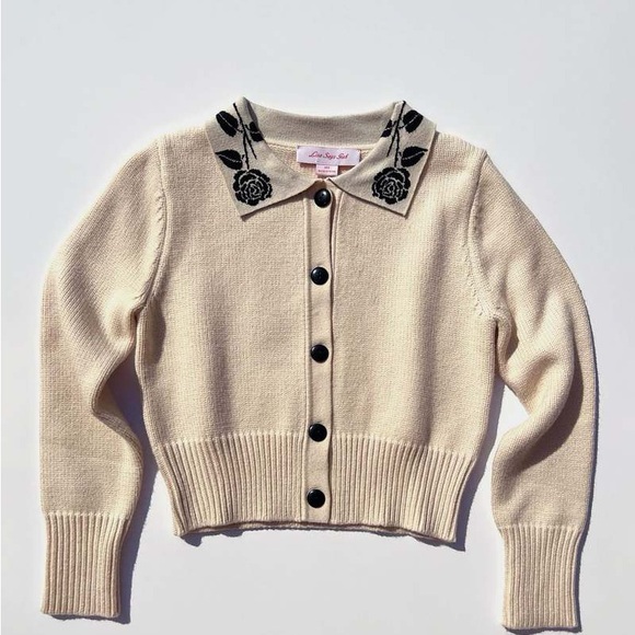 Lisa Says Gah Sweaters - Lisa Says Gah Cream Cardigan with Black Floral Collar